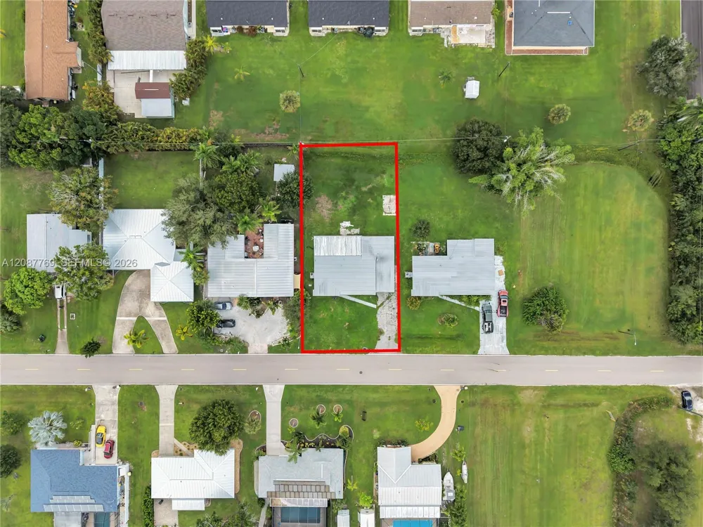 214 W Grace ST Other City - In The State Of Florida, FL 33950