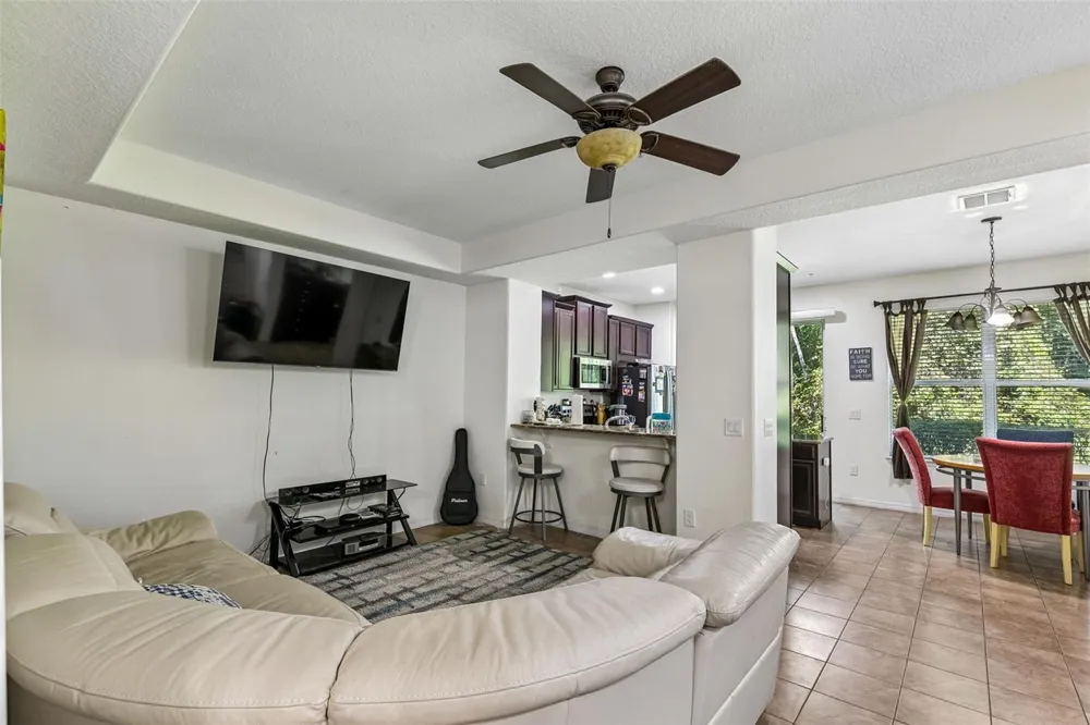9461 TAWNYBERRY STREET Orlando, FL 32832