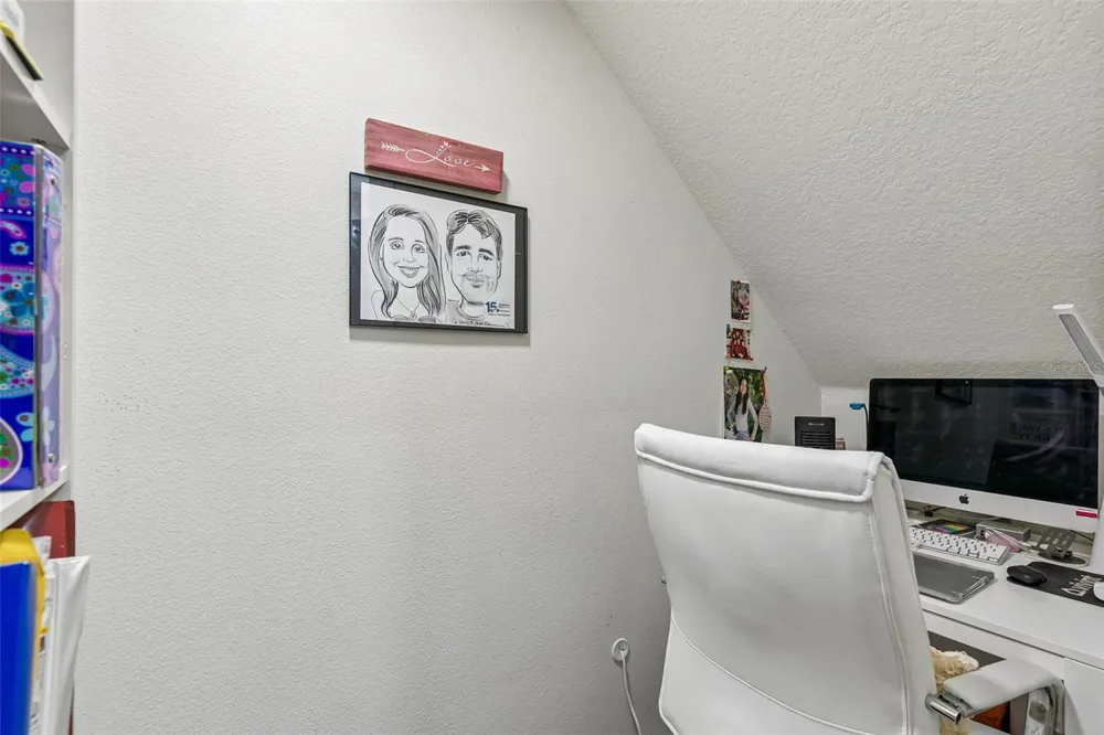 9461 TAWNYBERRY STREET Orlando, FL 32832