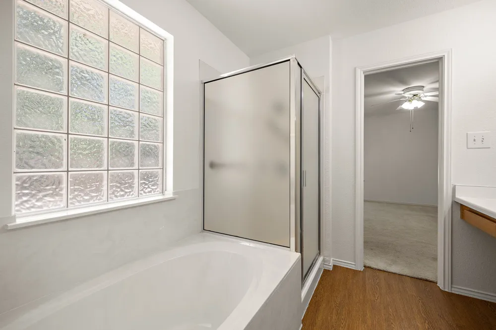 1882 Wallin Loop Round Rock, TX 78664