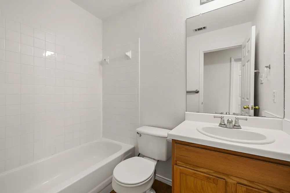 1882 Wallin Loop Round Rock, TX 78664