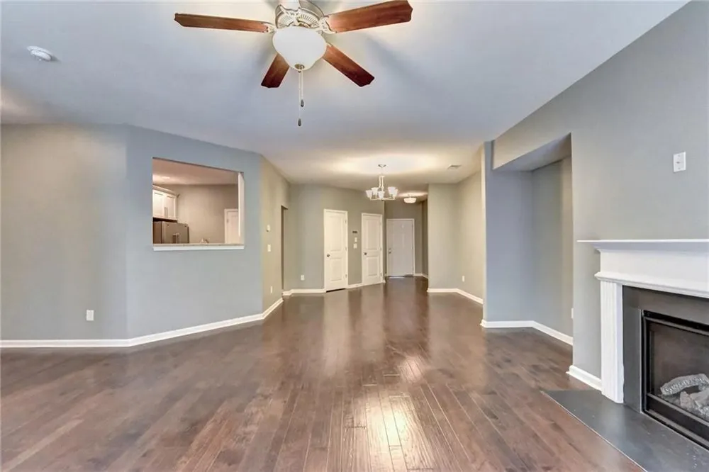 5605 Bright Cross Way Suwanee, GA 30024