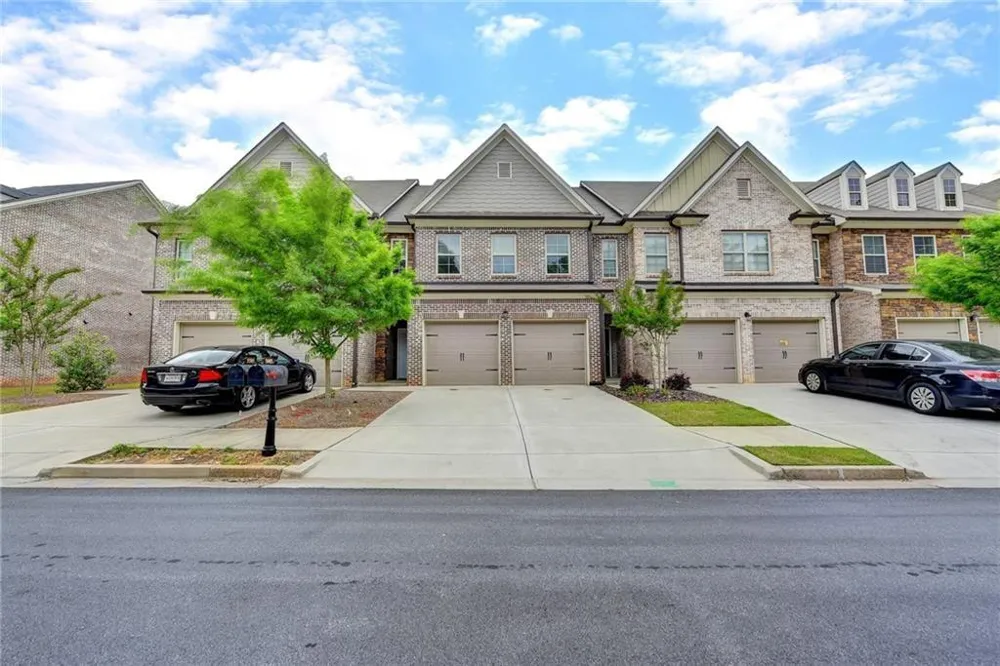 5605 Bright Cross Way Suwanee, GA 30024