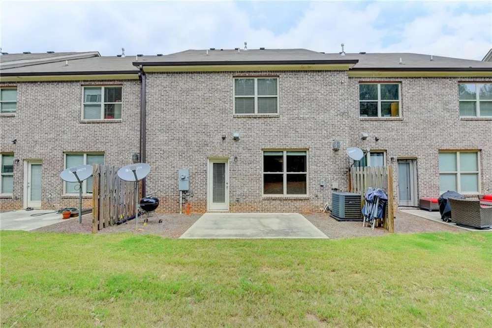 5605 Bright Cross Way Suwanee, GA 30024