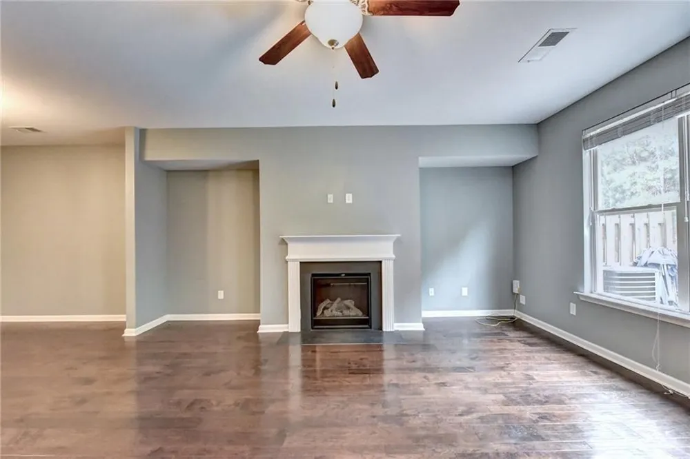 5605 Bright Cross Way Suwanee, GA 30024