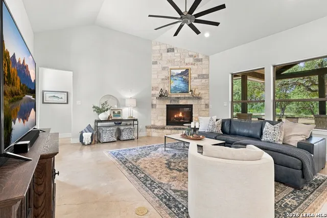 31131 WINDMILL LN Bulverde, TX 78163