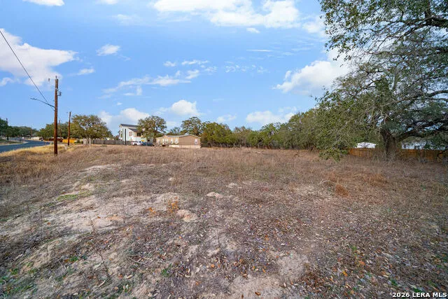 000 Copper Canyon Elmendorf, TX 78112