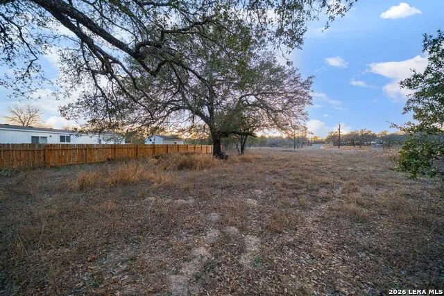 000 Copper Canyon Elmendorf, TX 78112