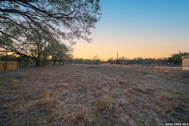 000 Copper Canyon Elmendorf, TX 78112