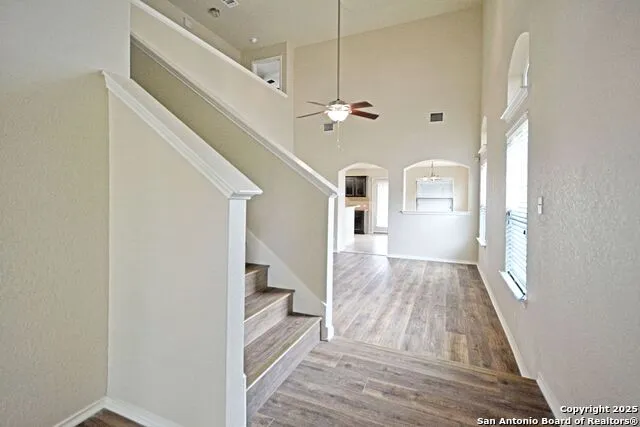 2121 SINCLAIR DR New Braunfels, TX 78130
