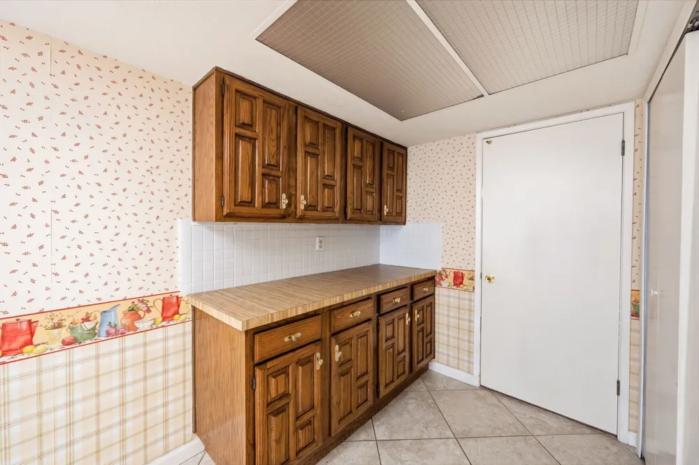 5044 Stanley Drive The Colony, TX 75056