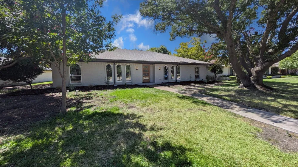3024 Creekbend Drive Plano, TX 75075