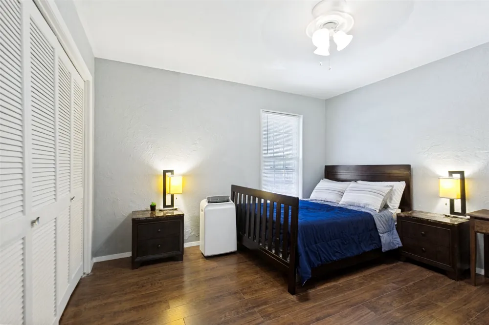 966 S Weatherred Drive Richardson, TX 75080