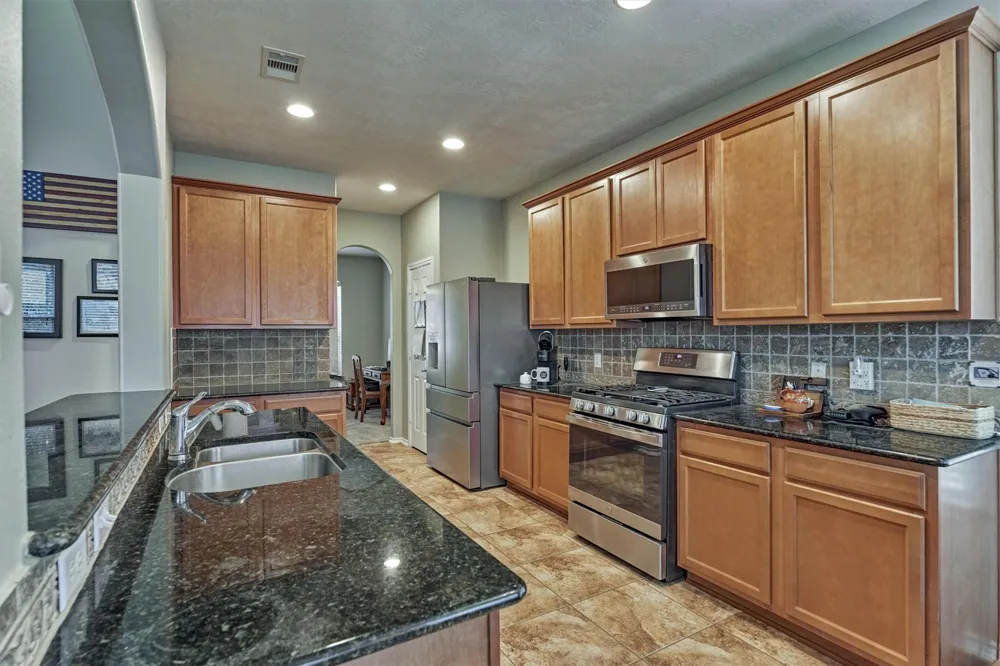 163 Hawkhurst Circle The Woodlands, TX 77354