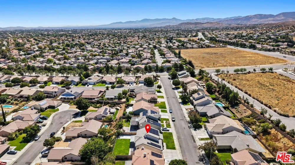 3843 Vitrina Lane Palmdale, CA 93551