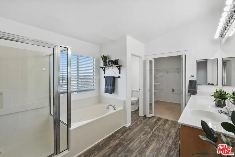 3843 Vitrina Lane Palmdale, CA 93551