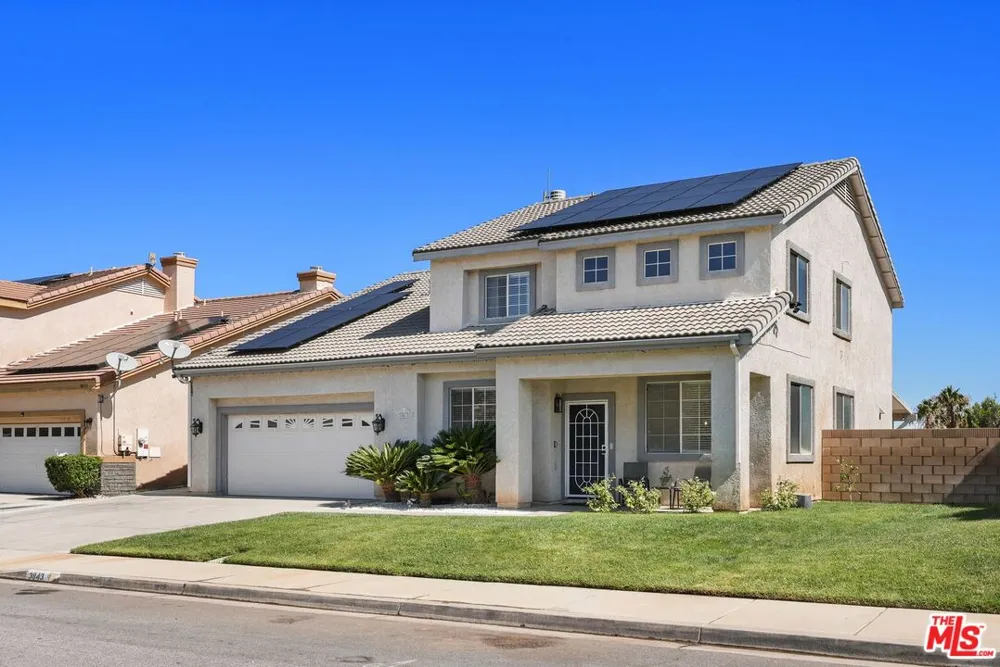 3843 Vitrina Lane Palmdale, CA 93551