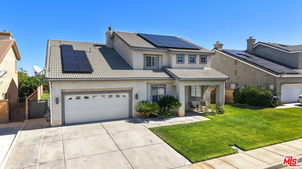 3843 Vitrina Lane Palmdale, CA 93551