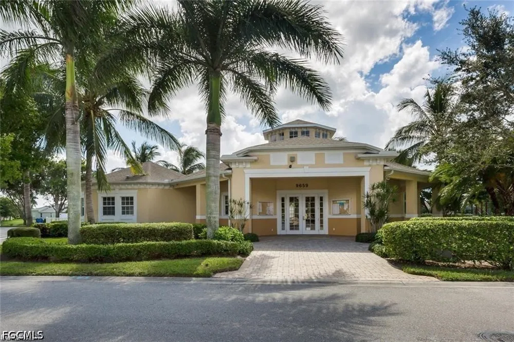 Pineapple Preserve Court Fort Myers, FL 33908