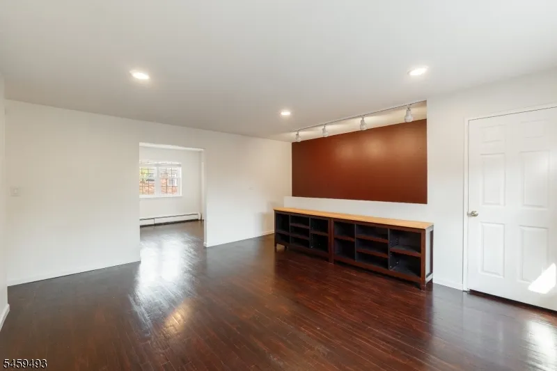 1269 Valley #B Unit B Wayne, NJ 07470