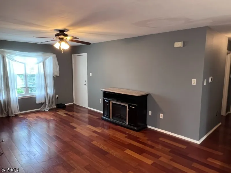 1507 Squirrel Rd Evesham, NJ 08053