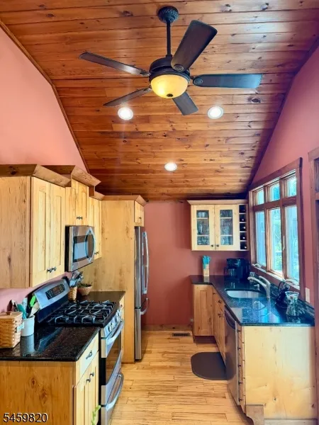 83 Sunset Trl Denville, NJ 07834