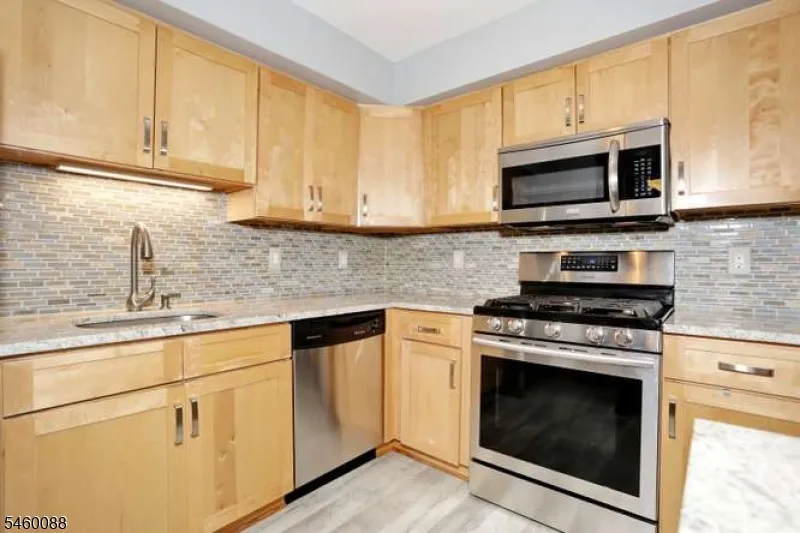 108 Passaic Ave #24 Unit 24 Nutley, NJ 07110