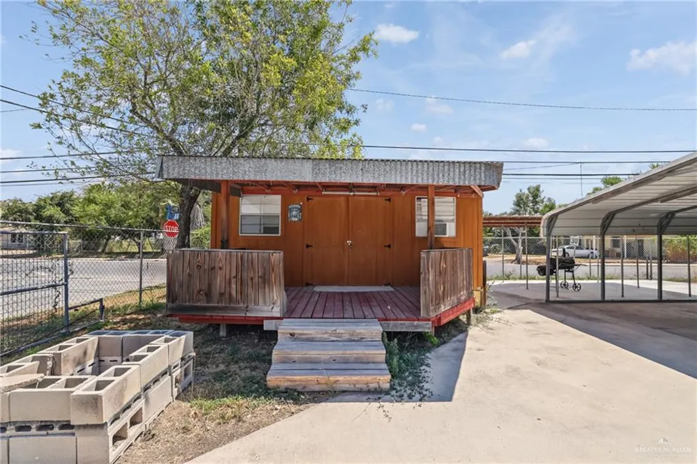 725 E Los Torritos Street Weslaco, TX 78596