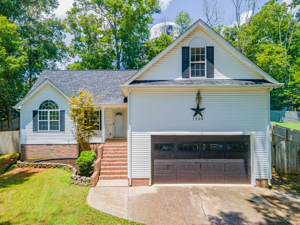 1504 Chestnut Cove Rd Chapel Hill, TN 37034