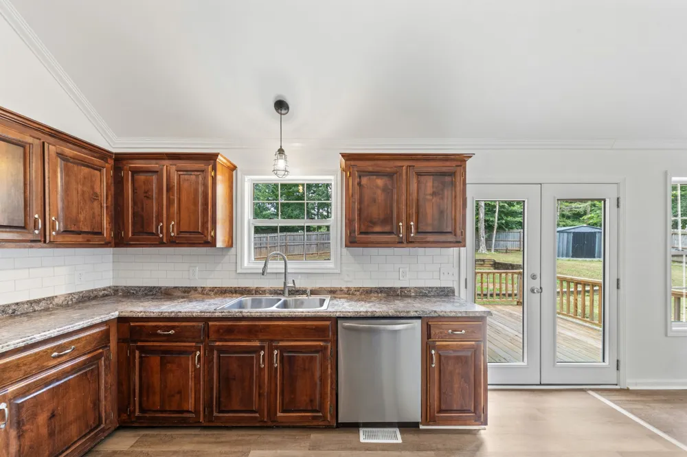 1504 Chestnut Cove Rd Chapel Hill, TN 37034