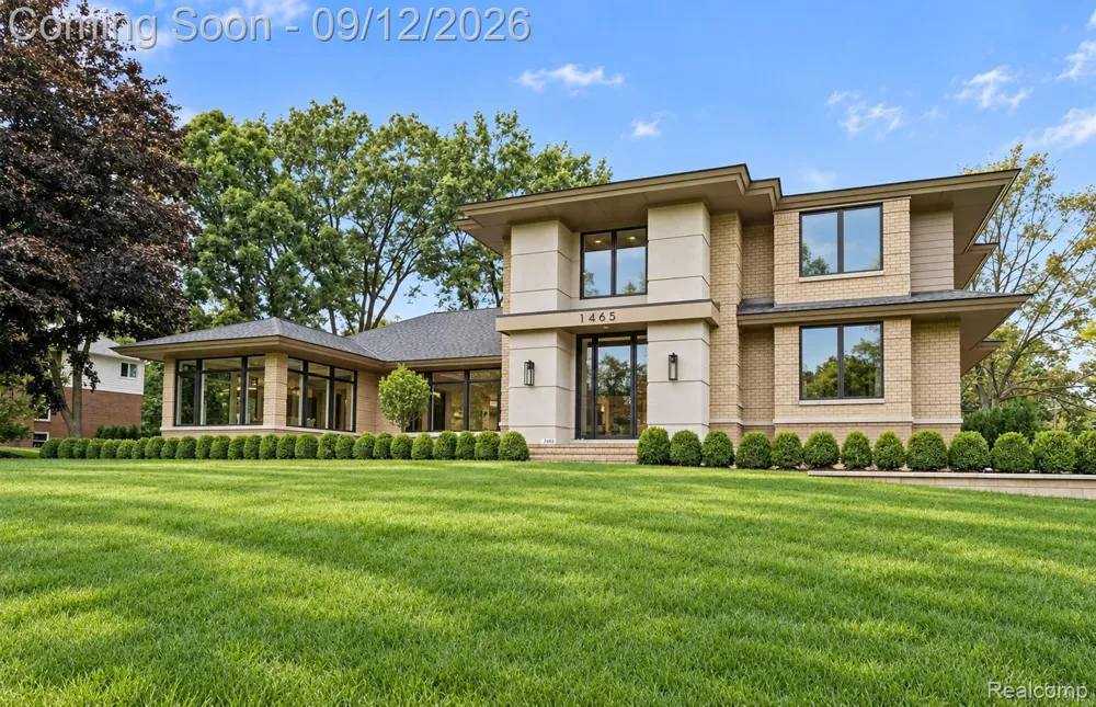 1465 Sodon Lake Drive Bloomfield Hills City, MI 48302