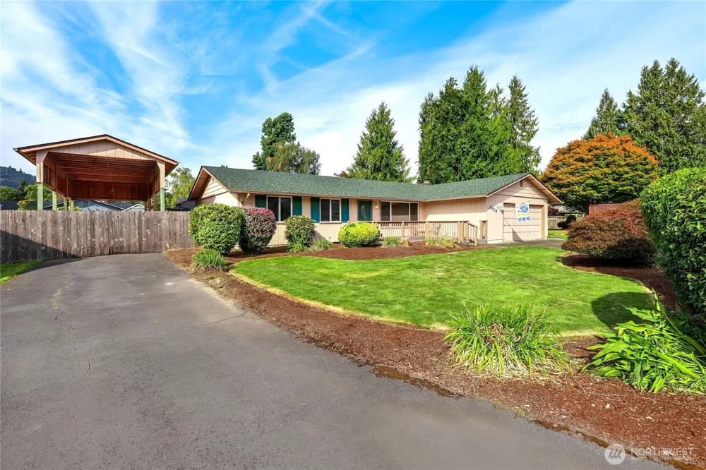 3915 Cherrywood Street Longview, WA 98632