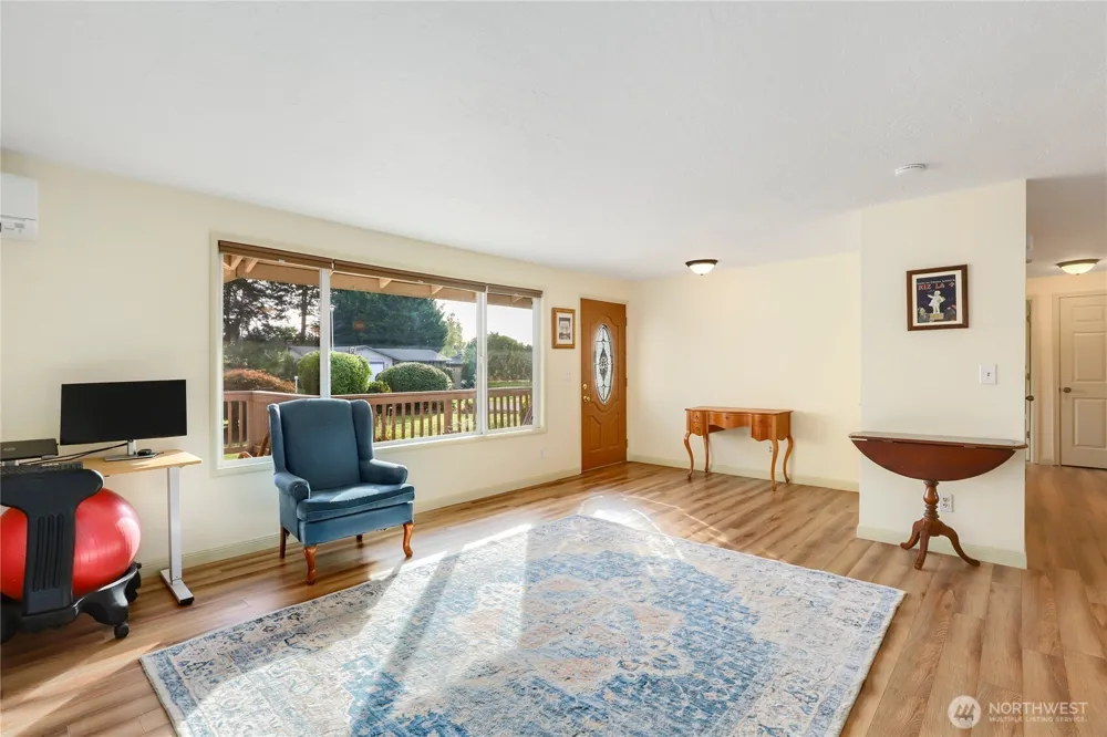3915 Cherrywood Street Longview, WA 98632