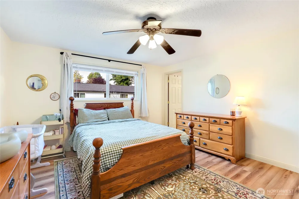 3915 Cherrywood Street Longview, WA 98632