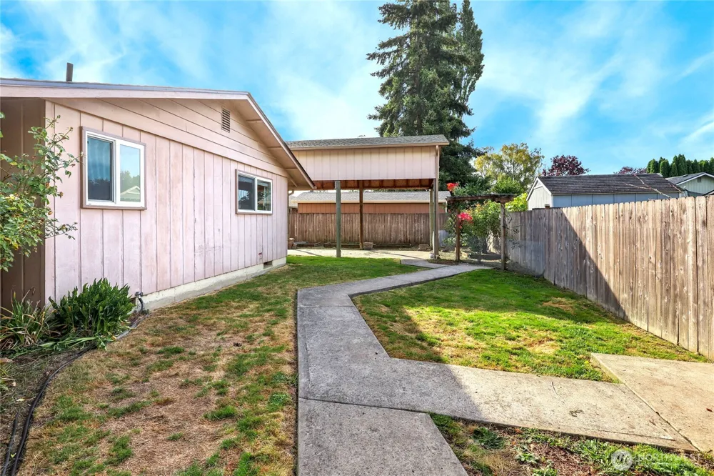 3915 Cherrywood Street Longview, WA 98632
