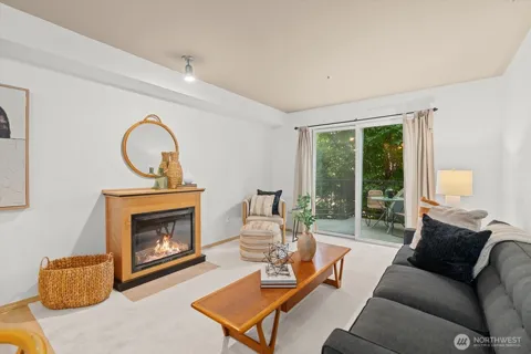 9057 Greenwood Avenue #306