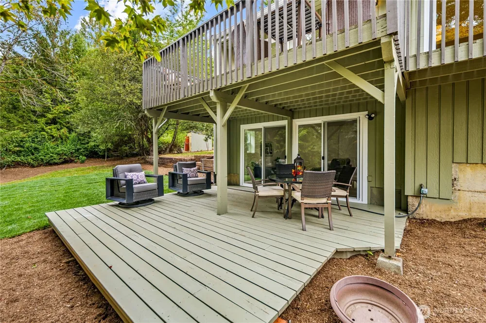 25025 NE 52nd Place Redmond, WA 98053