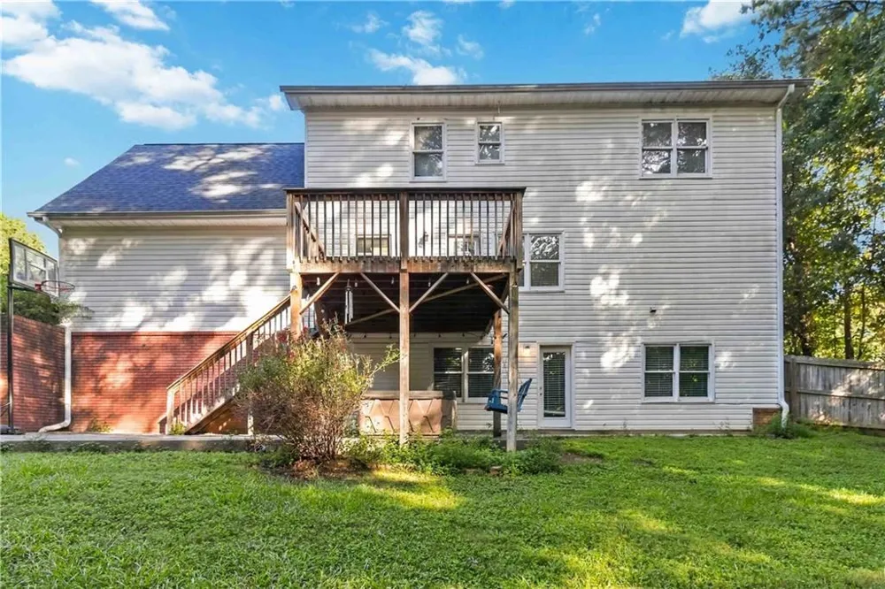 3014 Spring Court Loganville, GA 30052