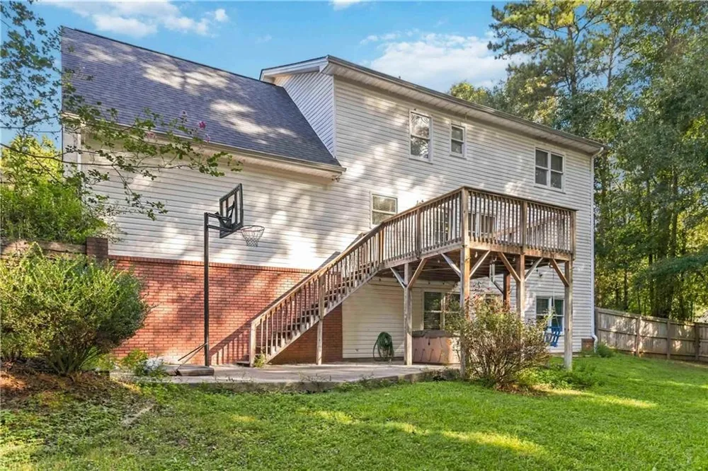 3014 Spring Court Loganville, GA 30052