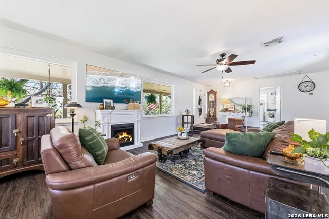 791 Edwards New Braunfels, TX 78132