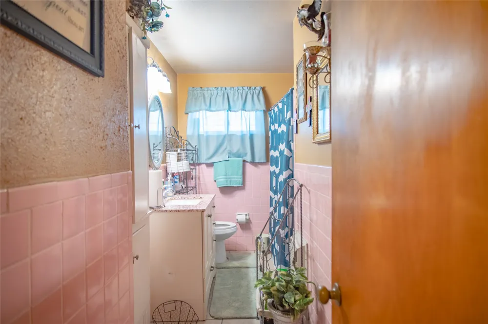 2251 Myrtlewood Drive Dallas, TX 75232