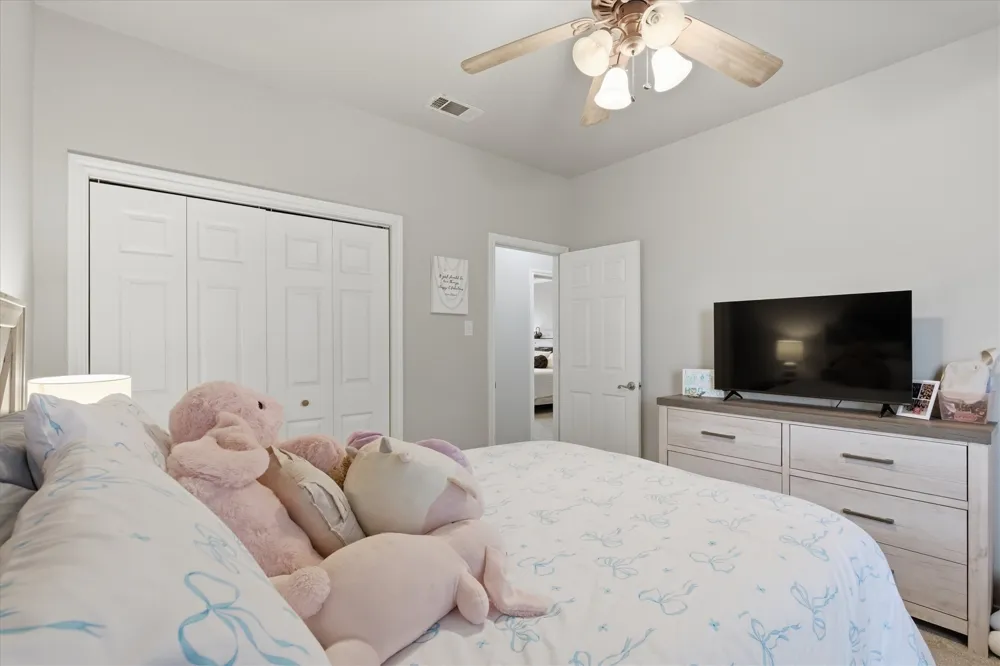 1690 Lawlis Lane Sanger, TX 76266