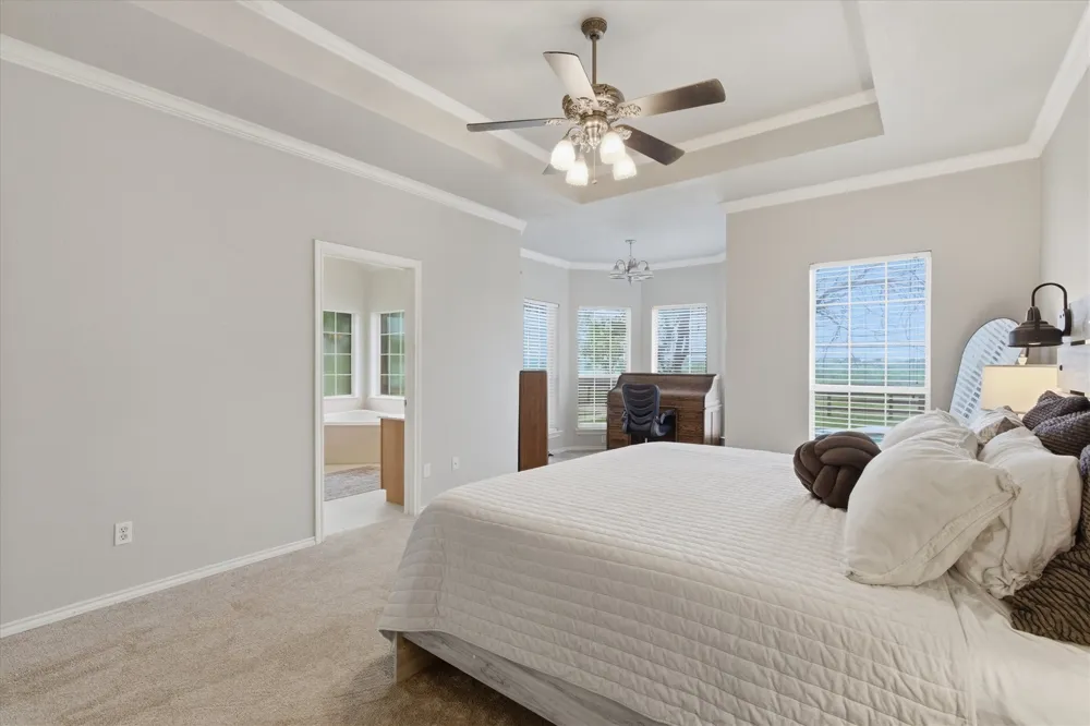 1690 Lawlis Lane Sanger, TX 76266