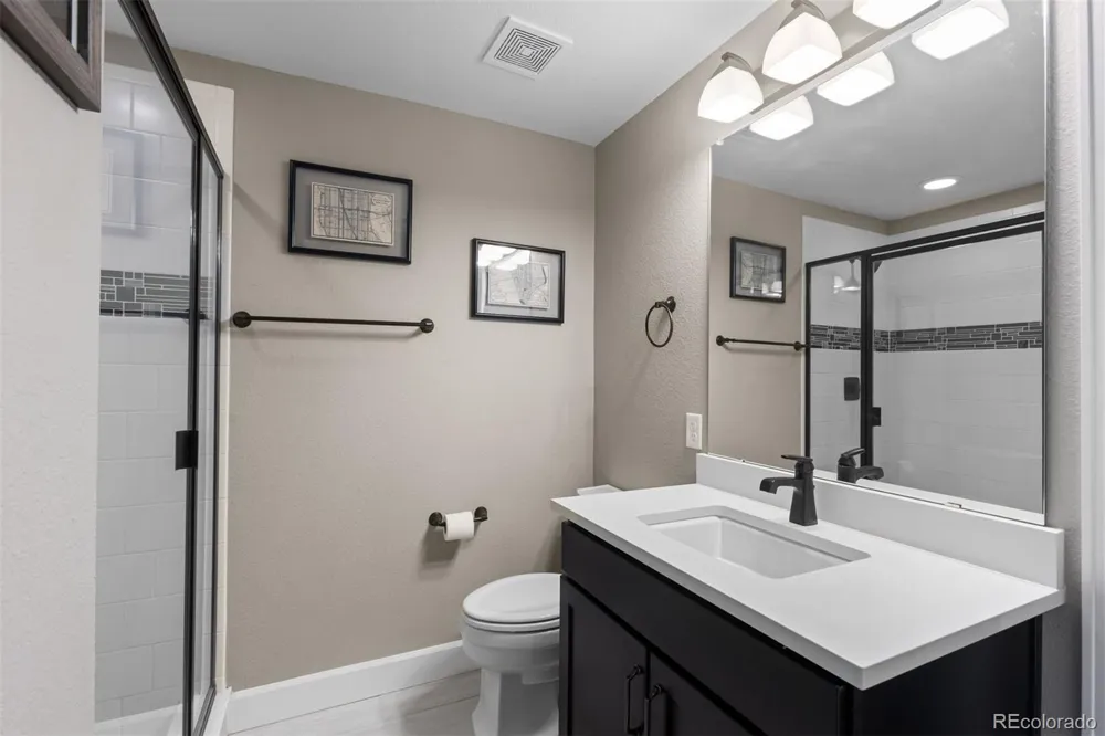 8480 Arapahoe Peak Street Littleton, CO 80125