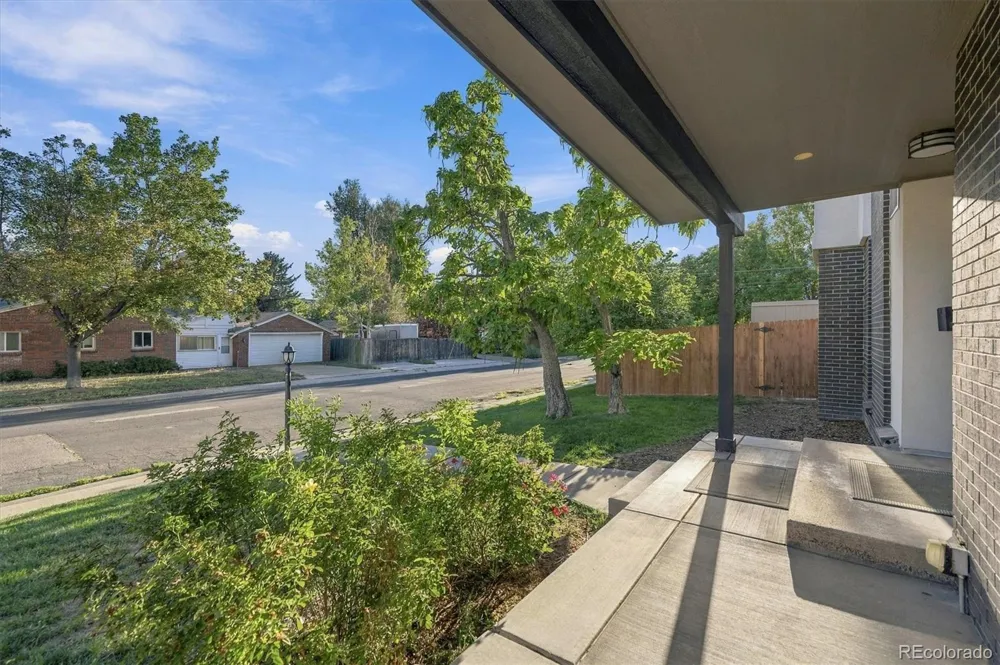 4985 E 12th Avenue Denver, CO 80220