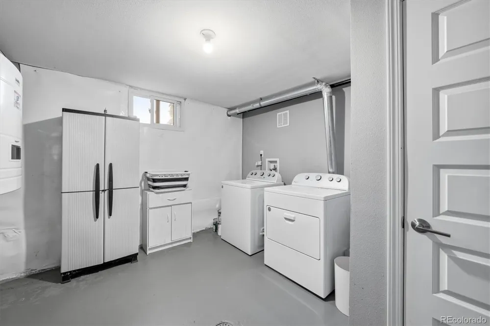 4985 E 12th Avenue Denver, CO 80220