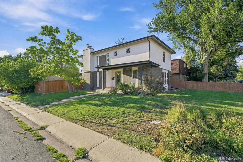 4985 E 12th Avenue Denver, CO 80220