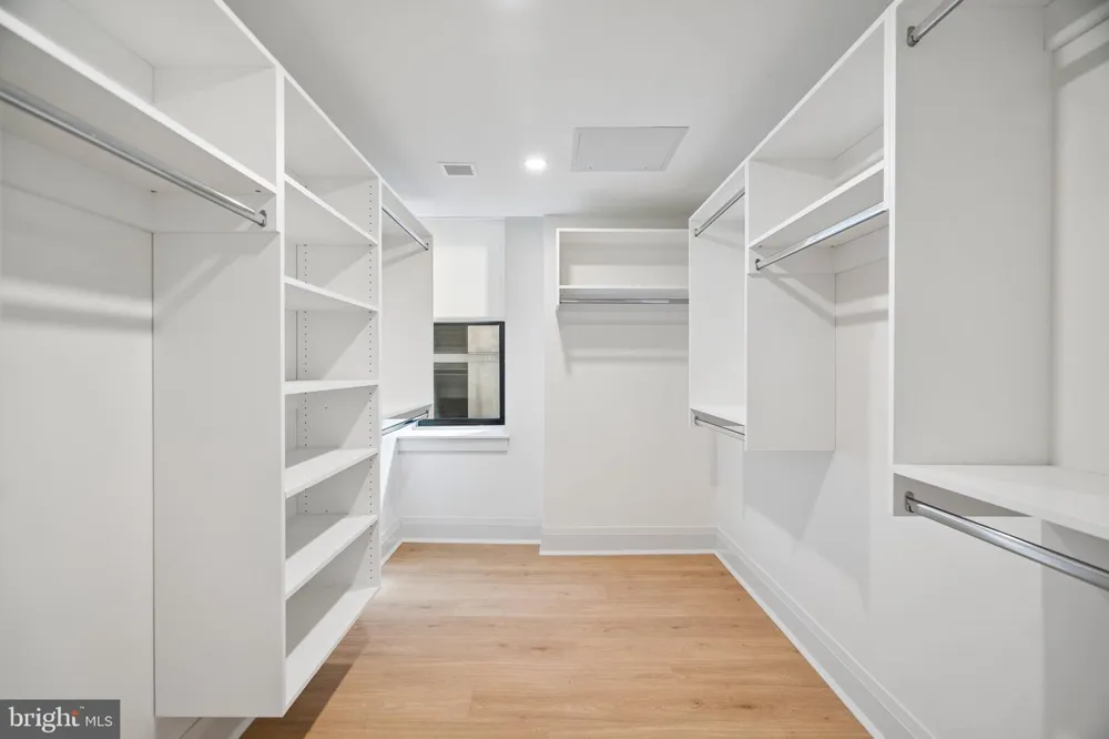 135 S 19TH STREET #201 Philadelphia, PA 19103