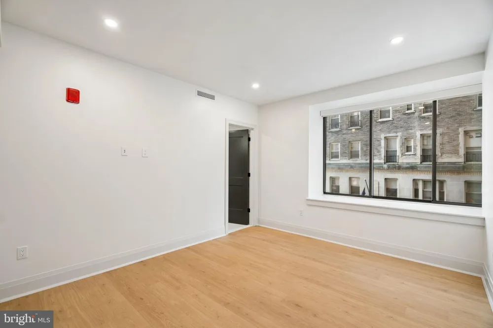 135 S 19TH STREET #201 Philadelphia, PA 19103