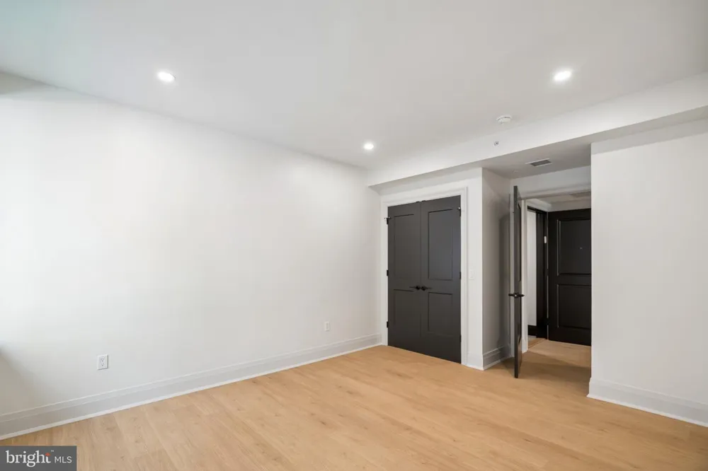 135 S 19TH STREET #201 Philadelphia, PA 19103